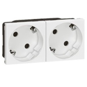 Priza shuko 2x2P+T orientare 45 grade Legrand Mosaic 077252, alb