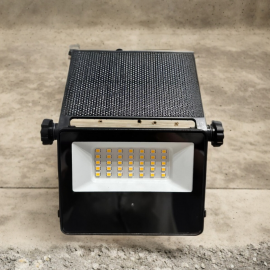 Proiector Solar LED 4000K cu senzor de miscare si buton ON OFF 