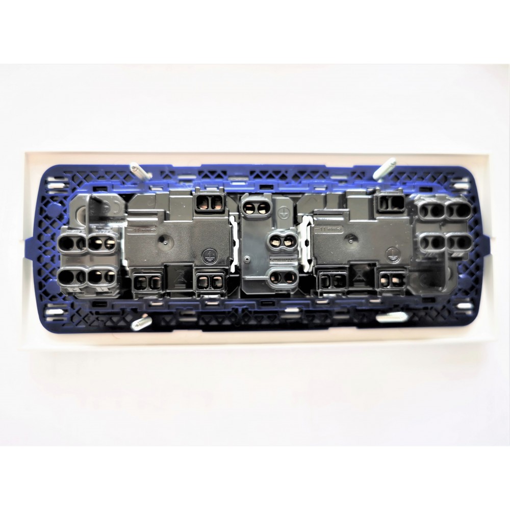 SUPORT 7P BTICINO LIVING LIGHT LN4707