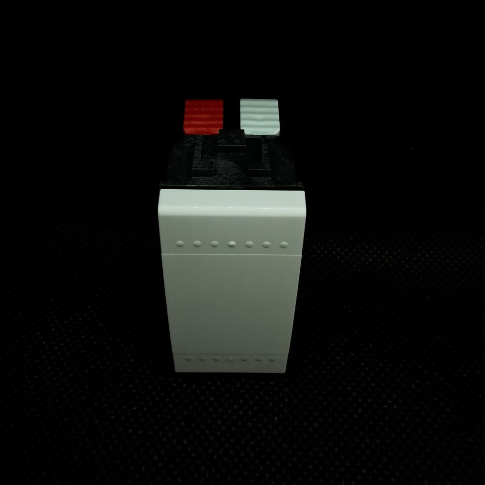 INTRERUPATOR 1P ALB BTICINO LIVING LIGHT